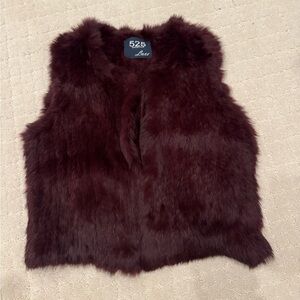 525 America Burgundy Fur Vest Sz M